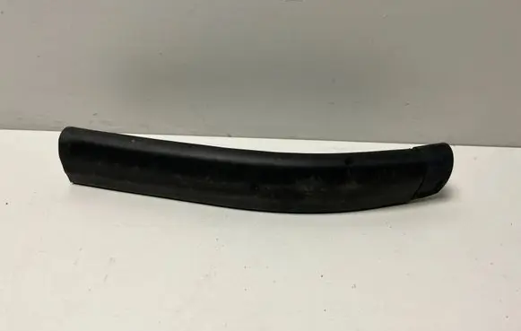 BMW X6 G06 Engine compartment rubber 7425427 7425428