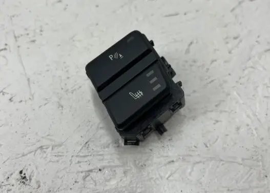 BMW 5 E60 E61 Seat heating switch 914033304