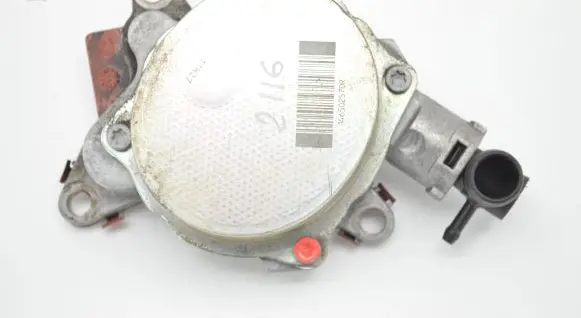 Opel Vivaro Vacuum pump 146502570R