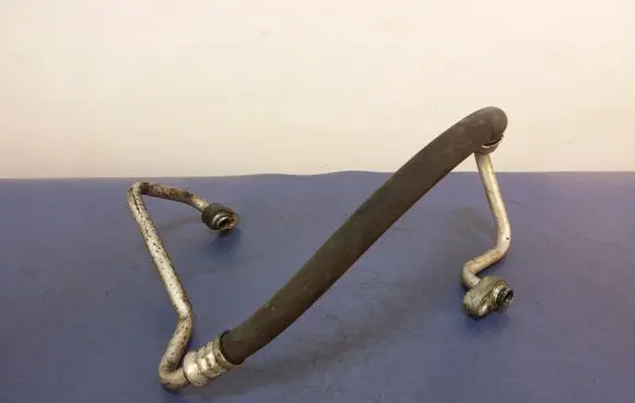 Toyota Corolla E120 E130 Air conditioning (A/C) pipe/hose