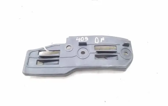 Volkswagen PASSAT B5.5 Front bumper mounting bracket 3B0807184E