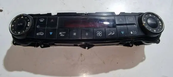 Mercedes-Benz E W211 Climate control unit 2118300685 SW5101 00051002