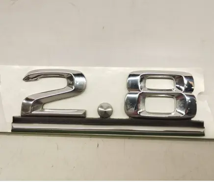 Mercedes-Benz E W124 Manufacturers badge/model letters 1248175115