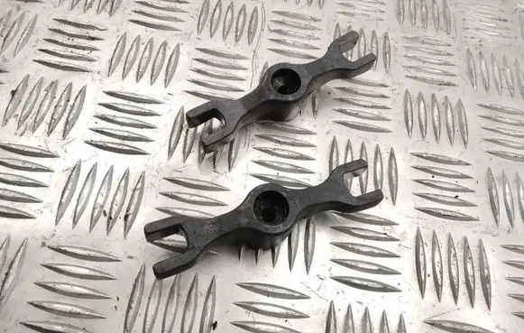 Fuel Injector clamp holder