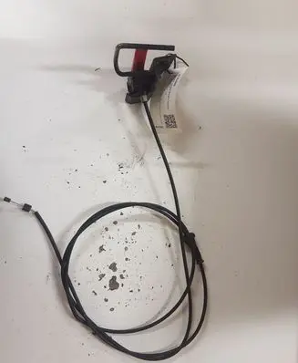 Engine bonnet/hood lock release cable