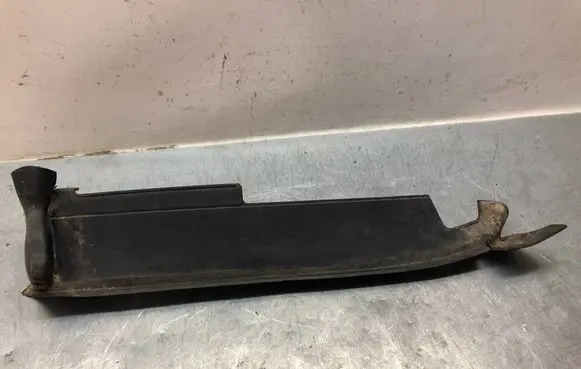 Audi A3 S3 8V Front arch trim 8V0821169B