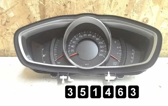 Volvo V40 Speedometer (instrument cluster) 36002949