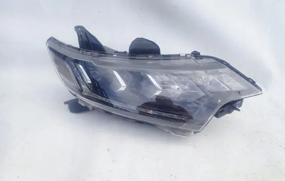 Mitsubishi Outlander Headlight/headlamp