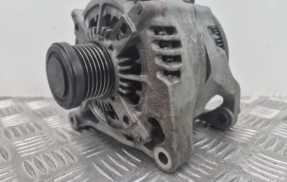 BMW 3 F30 F35 F31 Generator/alternator 7605061