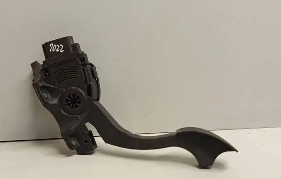 Volvo S40 Accelerator throttle pedal 6PV009220 6G929F836RC