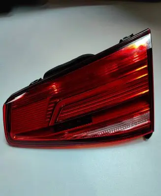 Volkswagen PASSAT B8 Tailgate rear/tail lights 3G9945094E 00326805 2TZ01189002