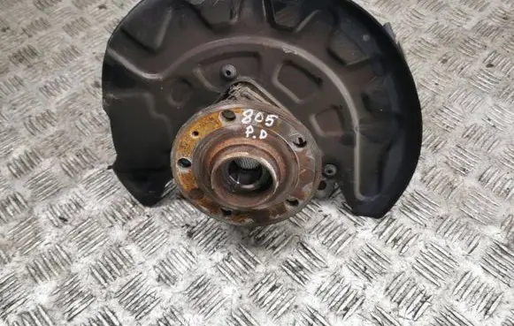 Seat Leon IV Front wheel hub