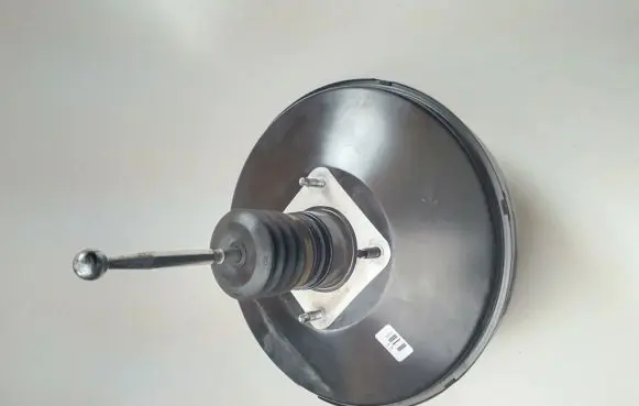 Skoda Octavia Mk2 (1Z) Brake booster 1K1614105CK