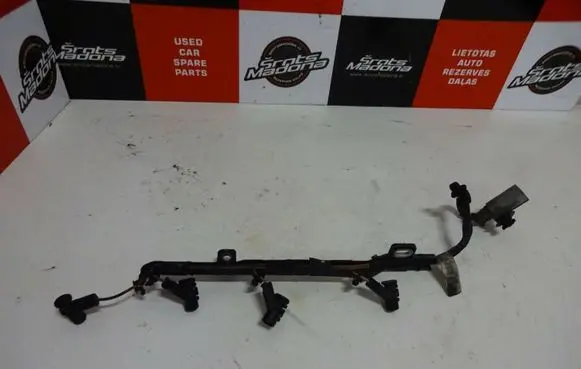 Volvo V70 Glow plug wires AV6Q 6M091
