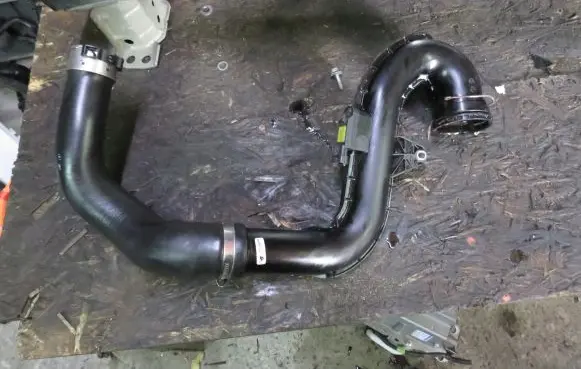 Renault Talisman Intercooler hose/pipe 144602453R