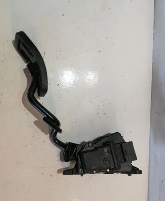 Audi A6 S6 C6 4F Accelerator pedal position sensor 4F2721523 6PV008984