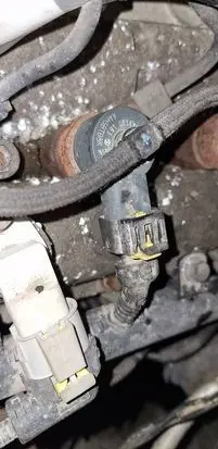 Opel Astra H Fuel injector 0445110183
