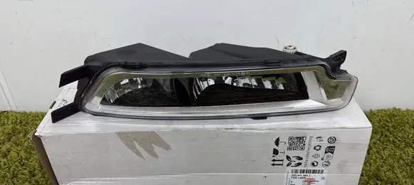 Volkswagen PASSAT B8 Front fog light 3g0941662j