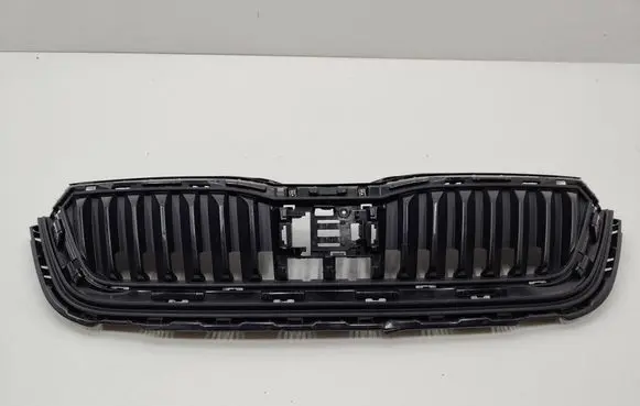 Skoda Scala Front grill 657853653A