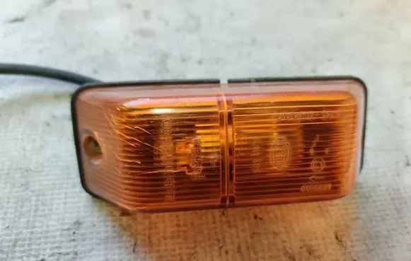 Volkswagen II LT Front fender indicator light 0152621
