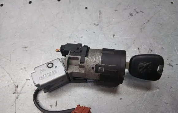 Peugeot 308 Ignition lock