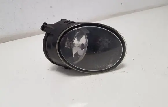 Audi A6 S6 C6 4F Front fog light 4F0941700 4F0941702 3CRX15N225A