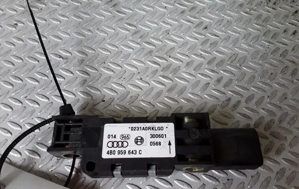 Audi A6 S6 C5 4B Airbag deployment crash/impact sensor 4B0959643C