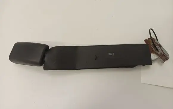 Ford Mustang IV Rear seatbelt buckle AL209332