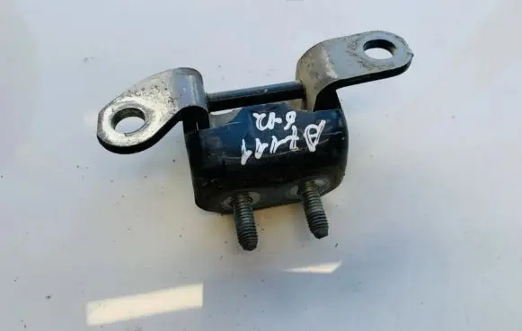 Toyota Avensis Verso Tailgate/trunk/boot hinge
