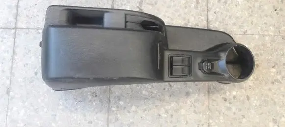 Hyundai Matrix Center console 84645-17100