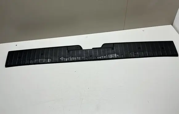 Volkswagen Multivan T4 Trunk/boot sill cover protection 705863487A