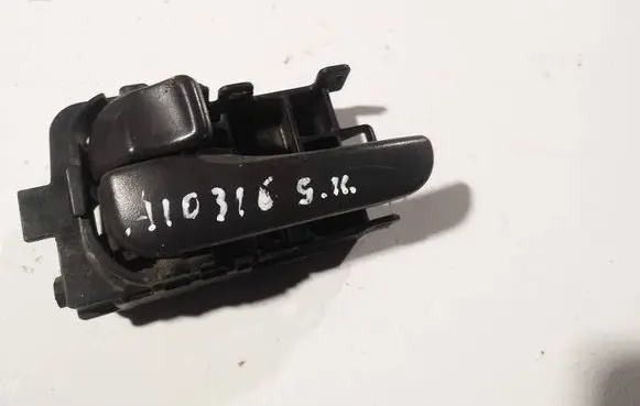 Nissan X-Trail T30 Rear door interior handle