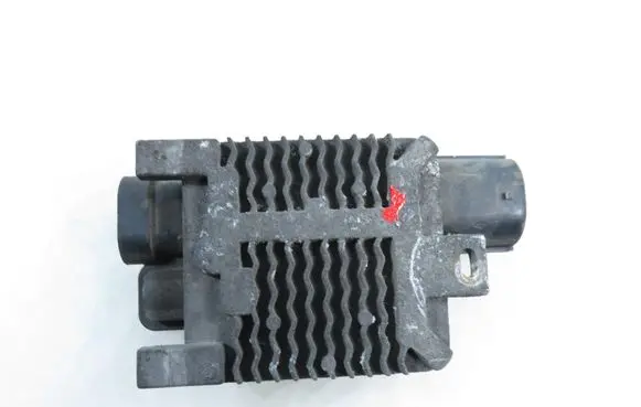 Ford Focus Coolant fan relay 940002904