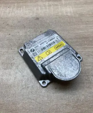 BMW 5 F10 F11 Airbag control unit/module 6850783 0265020292