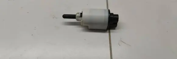 Peugeot Partner III Brake pedal sensor switch 9813503180