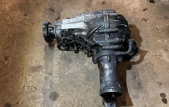 Jeep Grand Cherokee Front differential P68154503AB 68154503AB