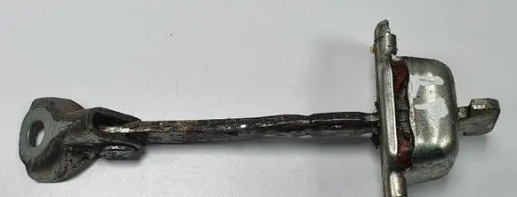 Citroen C1 Front door check strap stopper 