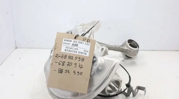BMW X3 G01 Front wheel hub spindle knuckle 6882598MWGK290626 6882598 6870972