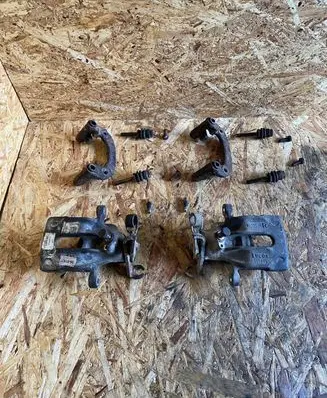 Volvo S40, V40 Rear brake caliper 30760220 C4ZL98 191029