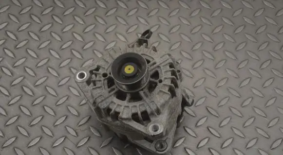 KIA Stinger Generator/alternator 373003L001 2713145
