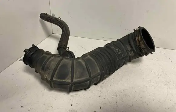Hyundai Sonata Air intake duct part 281383K100