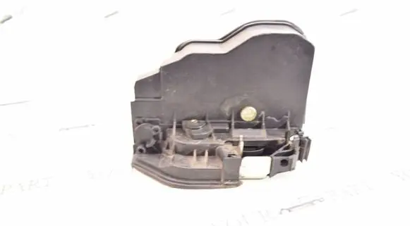 BMW X3 F25 Front door lock 7276668