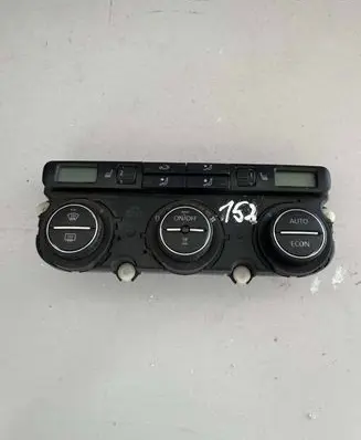 Volkswagen PASSAT B6 Climate control unit 746775 31