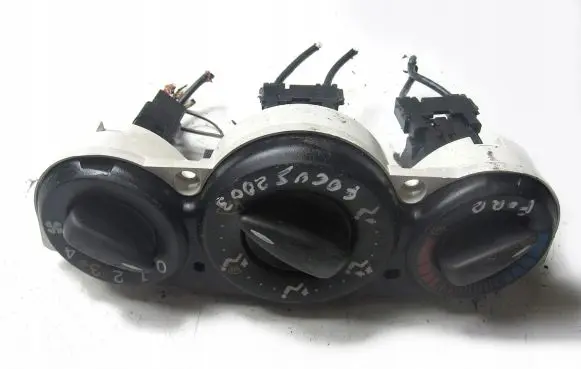 Ford Focus Climate control unit 98AB18C419