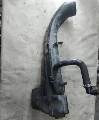 Ford Galaxy Turbo air intake inlet pipe/hose 6g919c623ej 67190917