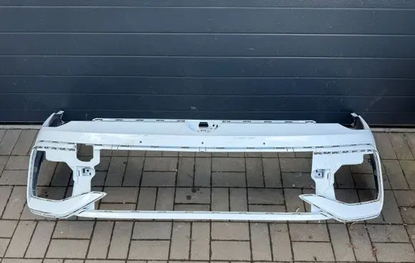 Volkswagen Golf VIII Front bumper 5H0807221S