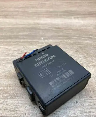 Nissan Qashqai Parking PDC control unit/module 4M0168N3A