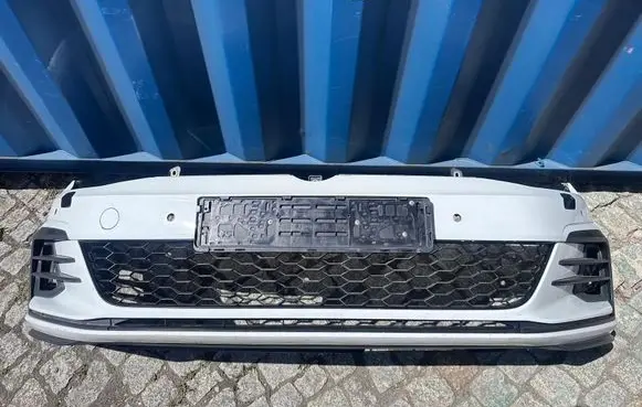 Volkswagen Golf VII Front bumper 5G0807221LS