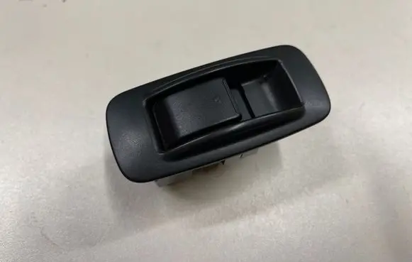 Toyota Corolla Verso E121 Electric window control switch 848010F030B0 848010F030 54035228