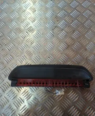 BMW 5 E60 E61 Third/center stoplight 6946616 479003
